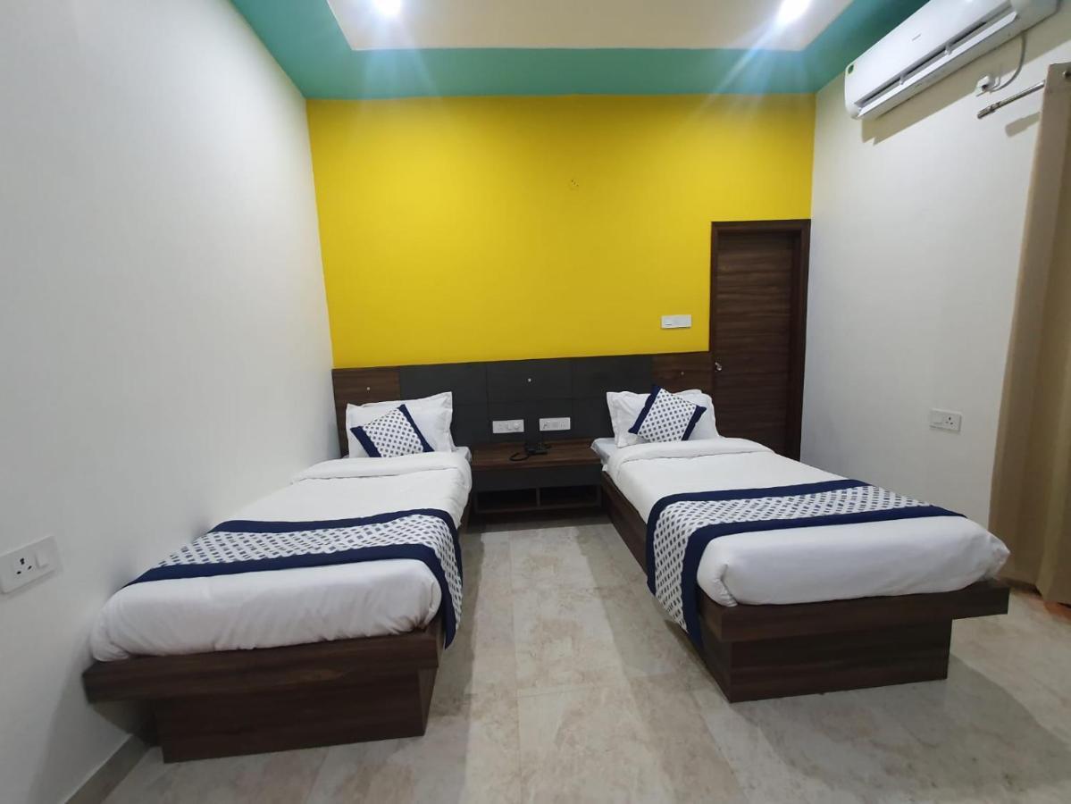Hotel Kds Residency Greater Noida Exteriér fotografie