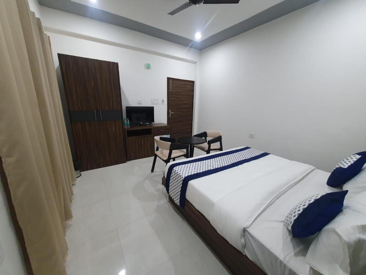 Hotel Kds Residency Greater Noida Exteriér fotografie