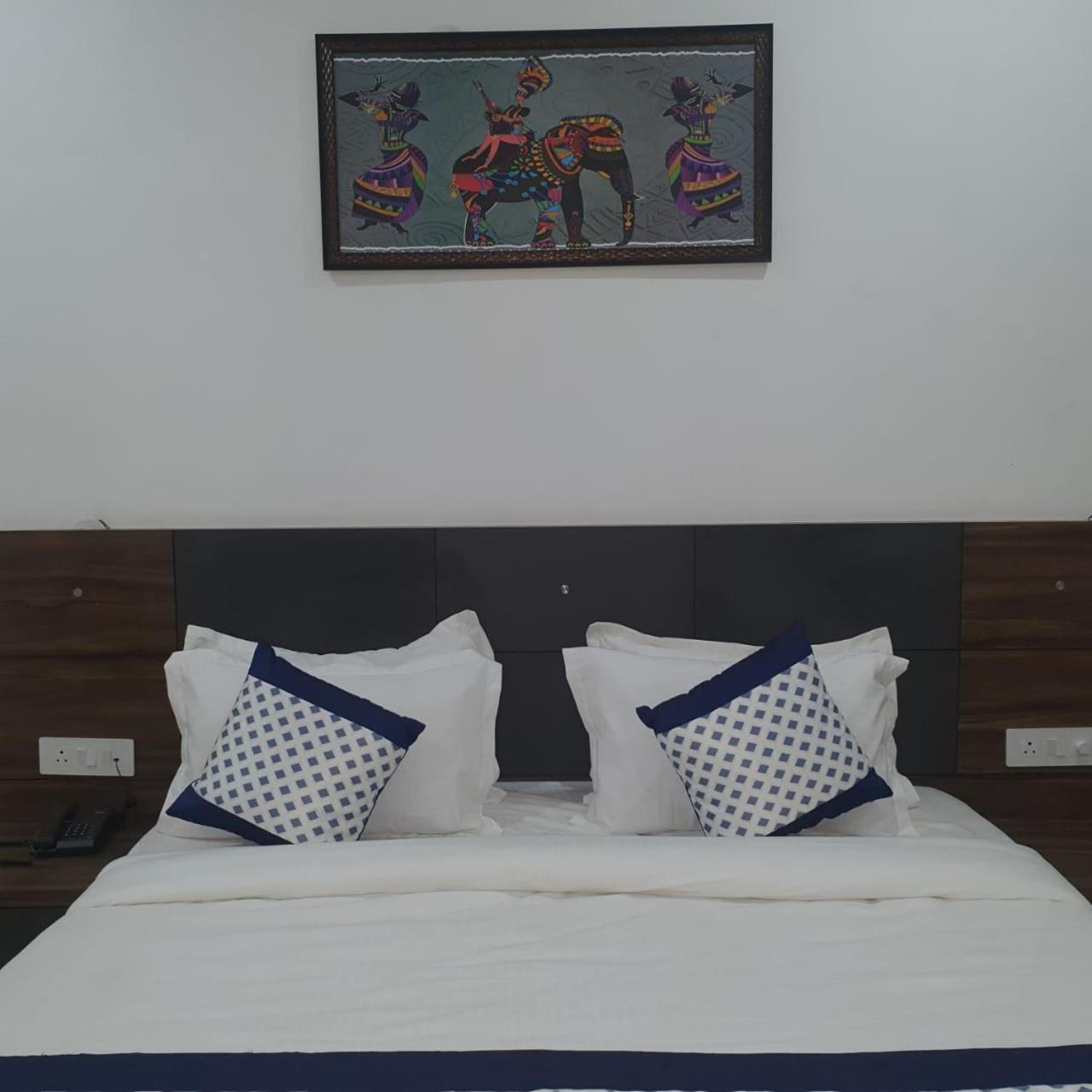 Hotel Kds Residency Greater Noida Exteriér fotografie