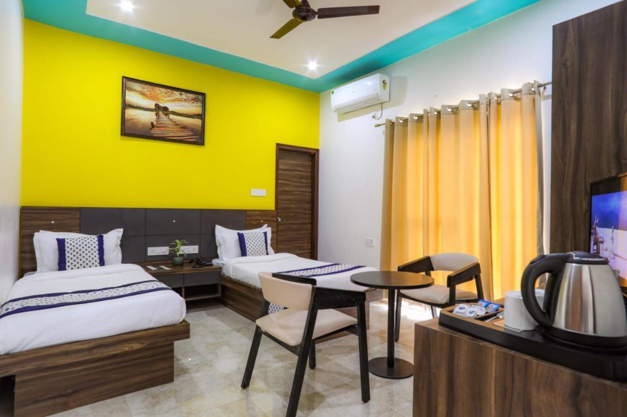 Hotel Kds Residency Greater Noida Exteriér fotografie